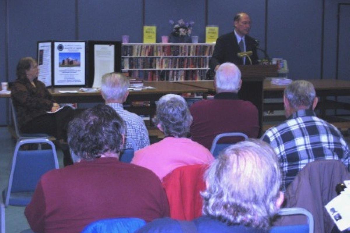 Register Buckley discusses the Homestead Act with participants at the Middleborough Council on Aging.